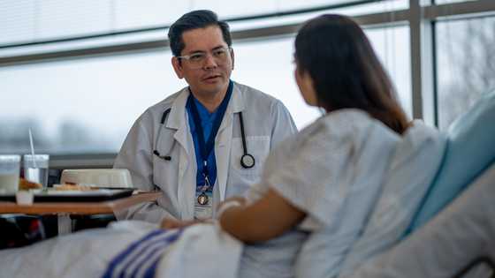 A doctor saved my life 30 years ago — Yesterday, I ran into him and changed his life