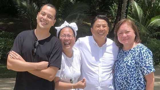 John Lloyd Cruz, pumunta sa resort ni Willie Revillame kasama sina Direk Cathy Molina