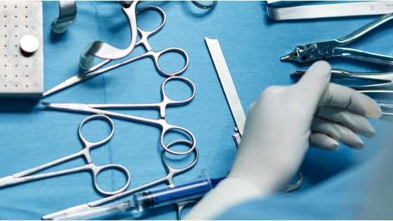 100 pirasong magnet, na-recover sa loob ng bituka ng isang binatilyo