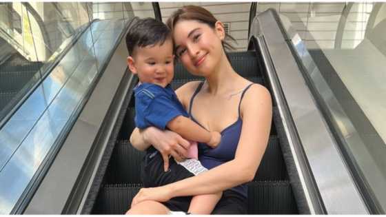 Coleen Garcia, ipinakita ang nakakatuwang reaksyon ni Amari habang nakasakay sa escalator