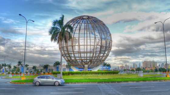 TikToker, nahagip sa video ang pagbalik ng helicopter ng globe ng MOA