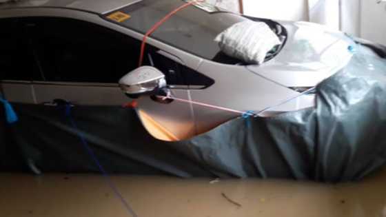 Ingenious Pinoy saves Mitsubishi Xpander during flood using Archimedes' principle