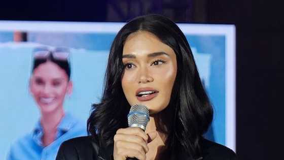 Pia Wurtzbach, ibinida ang pagrampa bilang bagong ambassadress ng Skechers