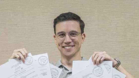 Celebrities react to Arjo Atayde's "first bills filed" post on social media