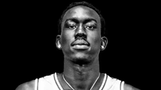22-year-old Omaha basketball player Deng Mayar dies in reservoir incident