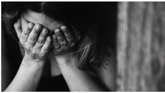 Rebonded hair na nasira, inabot ng 2 buwan bago naayos ng inireklamong stylist