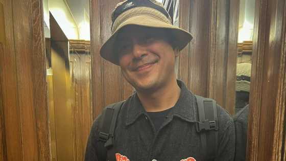 John Lloyd Cruz shares new lovely pics with hilarious caption