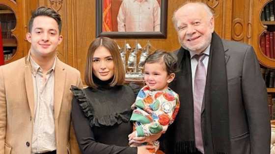 Sofia Andres & Daniel Miranda take baby Zoe to her great grandfather in Spain