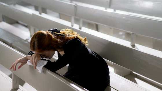 I buried my husband 30 years ago – on Easter, I saw a man at church who looked exactly like him