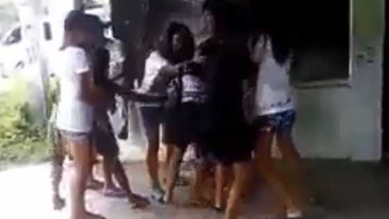 Video ng grupo ng mga dalaga na binubully ang isang dalagita nag-viral