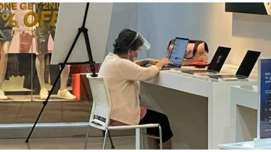 Lola sa gadget store, pinayagang makigamit ng laptop para makausap ang pamilya