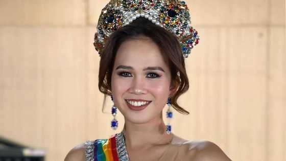 "Technique" ng isang beauty pageant contestant para pumuti ang ngipin niya, viral