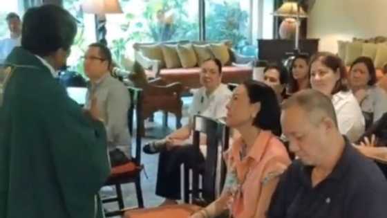 Gretchen Barretto attends mass with her mom