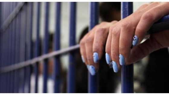 Magkumareng 'tsismosa', kulong dahil sa di umano'y paninira sa kapitbahay