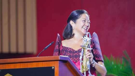 FL Liza Marcos at mga anak, pumila para bumoto sa Calayab Elementary School sa Ilocos