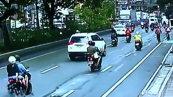 Cyclist dies after getting hit by an SUV while avoiding a van parked on the bike lane