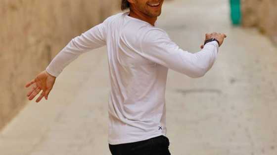 Wil Dasovich, nawindang sa senior citizen na ina na panay and akyat sa hagdan