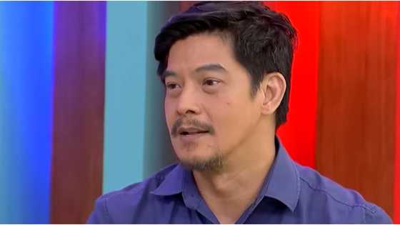 Romnick Sarmenta claps back at netizen who tagged him as a nobody