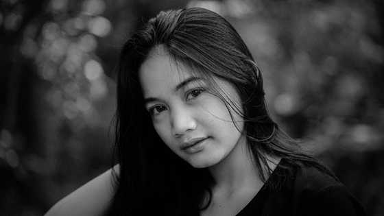 I heard a lady singing the song my daughter sang before going missing 17 years ago, so I went closer