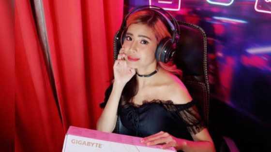 Myrtle Sarrosa gets sick after drinking too much coffee and eating lots of meat