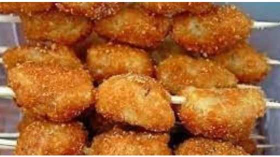 Tindera ng merienda na ipinalit ang inilalako sa nakuhang pagkain sa pantry, hinangaan