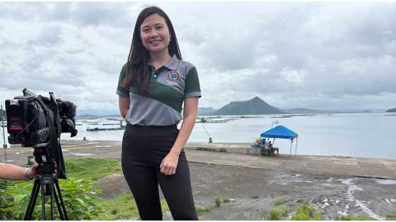 Reporter Izzy Lee, nag-react sa viral blooper niya habang nagre-report ukol sa baha
