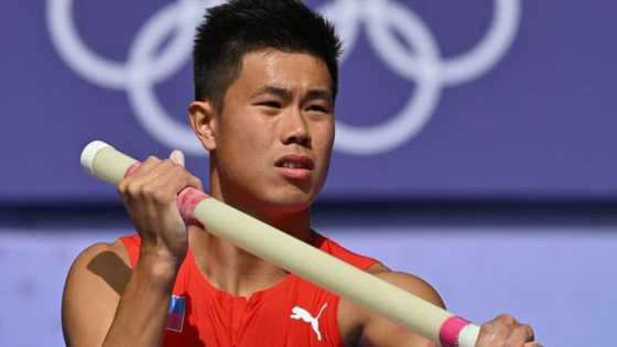 EJ Obiena, may emosyonal na post matapos maging 4th placer sa Olympics