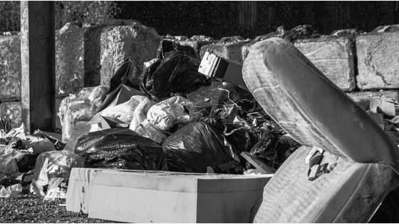 Bagong panganak ng lalaking sanggol, nadiskubre sa tambakan ng basura