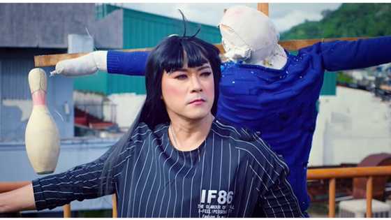 Jeric Raval, naalibadbaran sa suot niyang bra, stiletto at leggings sa bagong pelikula