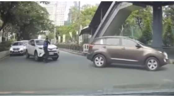 Video ng security guard na walang-awang ginulungan ng sasakyan, viral