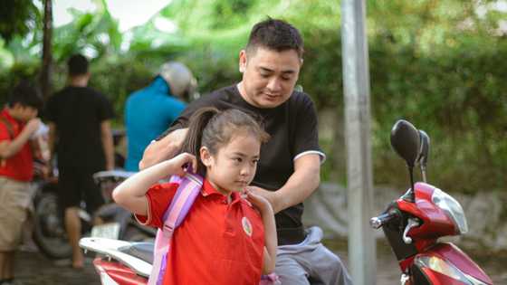 He Was the Quietest Student I Ever Taught — Years Later, His Dedication Page Left Me Speechless