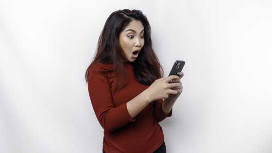 She Was at the Supermarket; A Clone Texted Me — A Selfie and Code Word Saved Our Circle