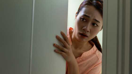 I overheard my husband bribing our son: “If mom asks, you didn’t see anything” – so I cornered him