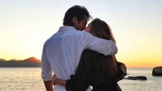 Pia Wurtzbach and Jeremy Jauncey celebrate first anniversary; their posts go viral
