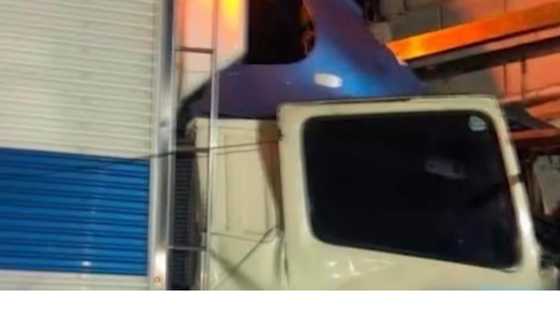 Truck driver, nasawi matapos bumangga sa pader ng paaralan sa Quezon