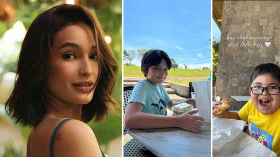 Sarah Lahbati shares glimpse of “slow morning” with sons Zion and Kai