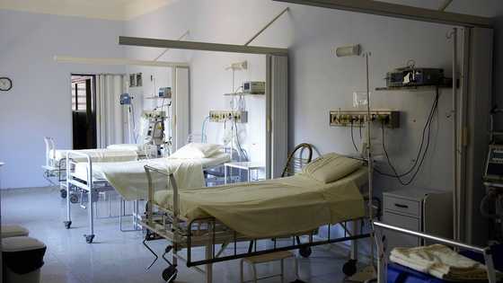 Woman, 29, hospitalized after experiencing a sharp back pain while brushing her teeth