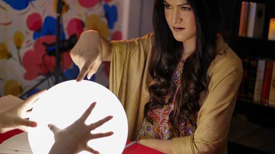 One sentence from a fortune-teller changed my granddaughter forever — I fought back
