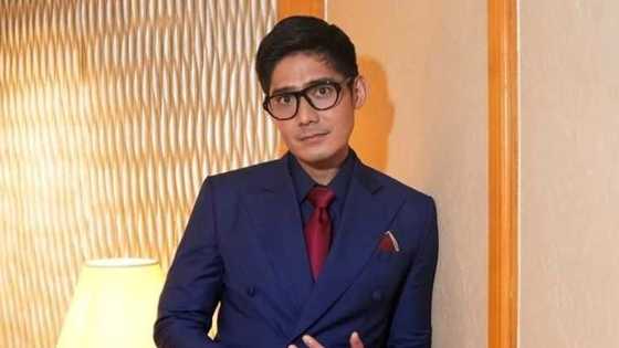 Robi Domingo, may 'story time' sa regalo ni Melai Cantiveros kay Baby Emmanuel