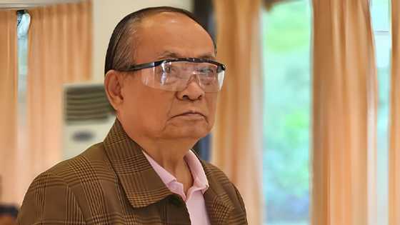 89-year-old veteran journalist, binaril, patay, ng di-kilalang suspect na nakasakay sa motorsiklo