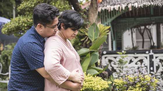 My wife gave birth to twins with different skin colors – the real reason left me speechless
