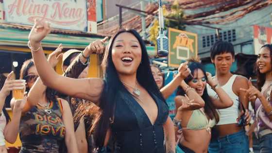 Denise Julia, dinepensahan ang "Speechless" performance video niya na tampok ang Tondo
