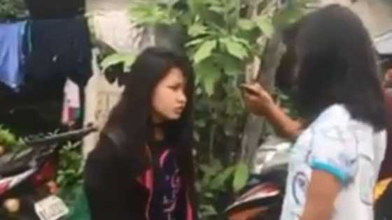 Dalagitang 'gusto lang' mam-bully, nanabunot ng mas maliit na dalaga sa daan