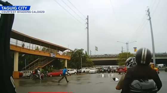 MMDA enforcer, nilagay buhay sa panganib para mapigil motoristang nakabangga umano